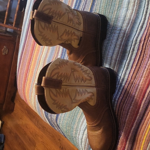Justin\'s Steel Toe Boots Size 9B